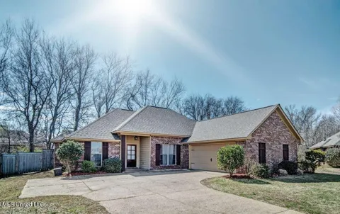 121 Millhouse Drive