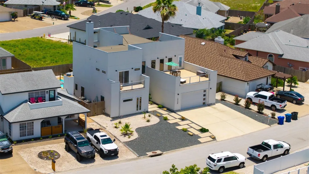 15130 Reales Drive Corpus Christi, TX 78418
