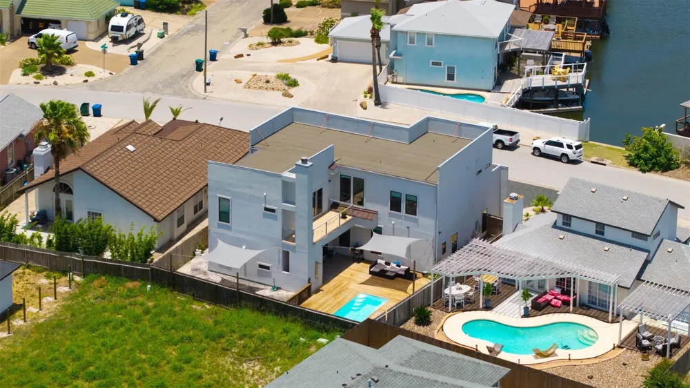 15130 Reales Drive Corpus Christi, TX 78418