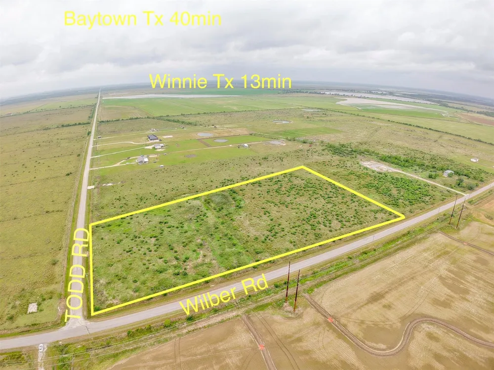 9224 Todd Road Winnie, TX 77665