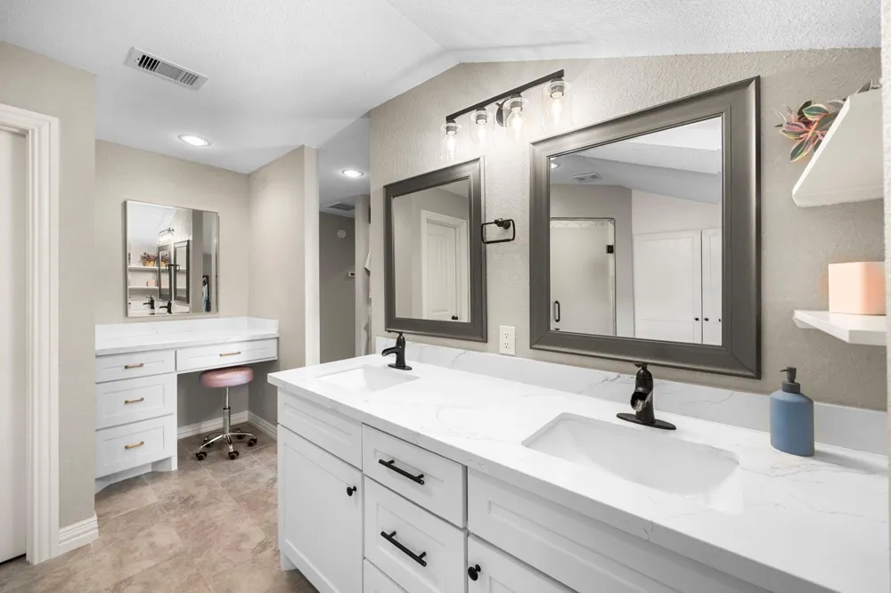 3355 Clayhead Road Richmond, TX 77406