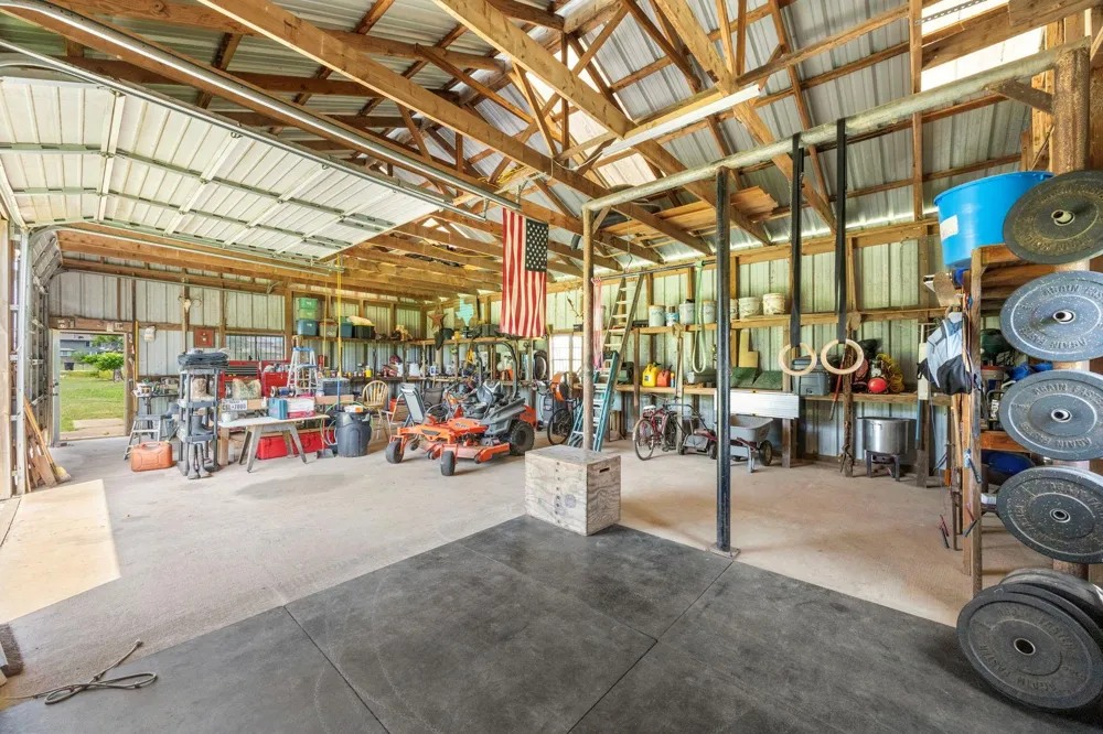 3355 Clayhead Road Richmond, TX 77406