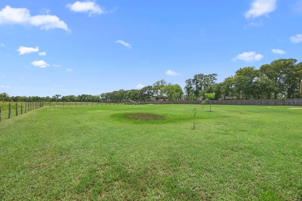 3355 Clayhead Road Richmond, TX 77406