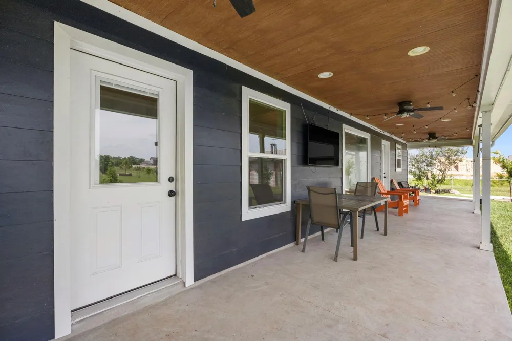 3355 Clayhead Road Richmond, TX 77406