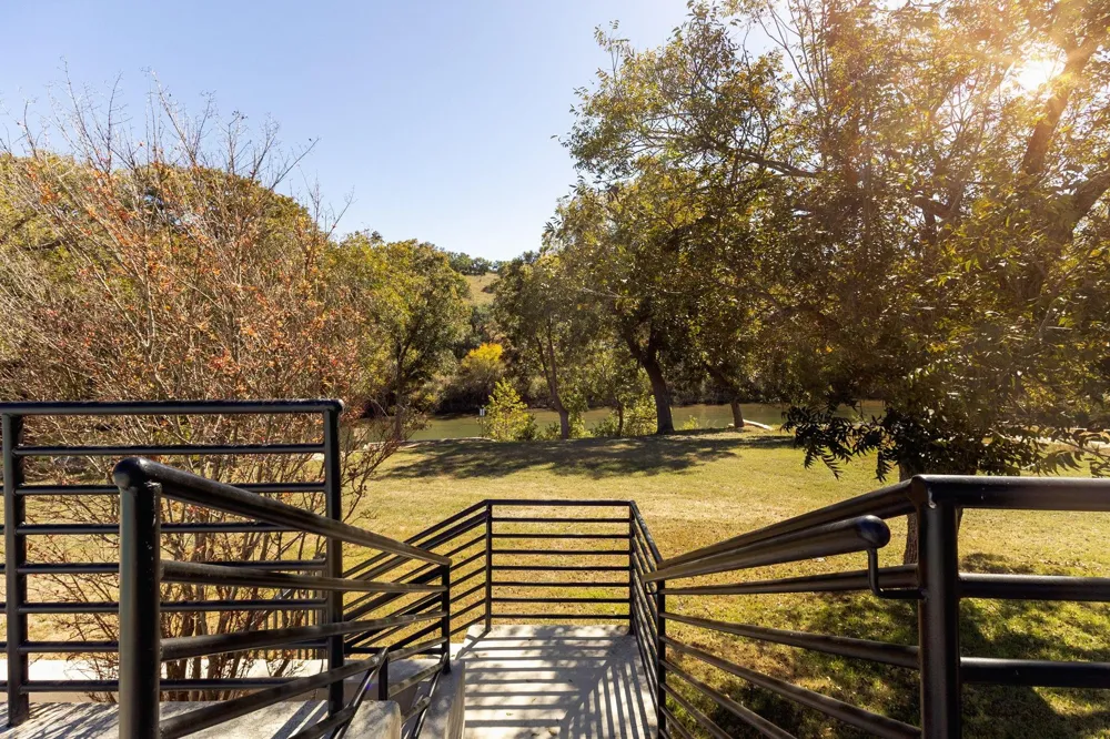 817 Bingham Lane Canyon Lake, TX 78132