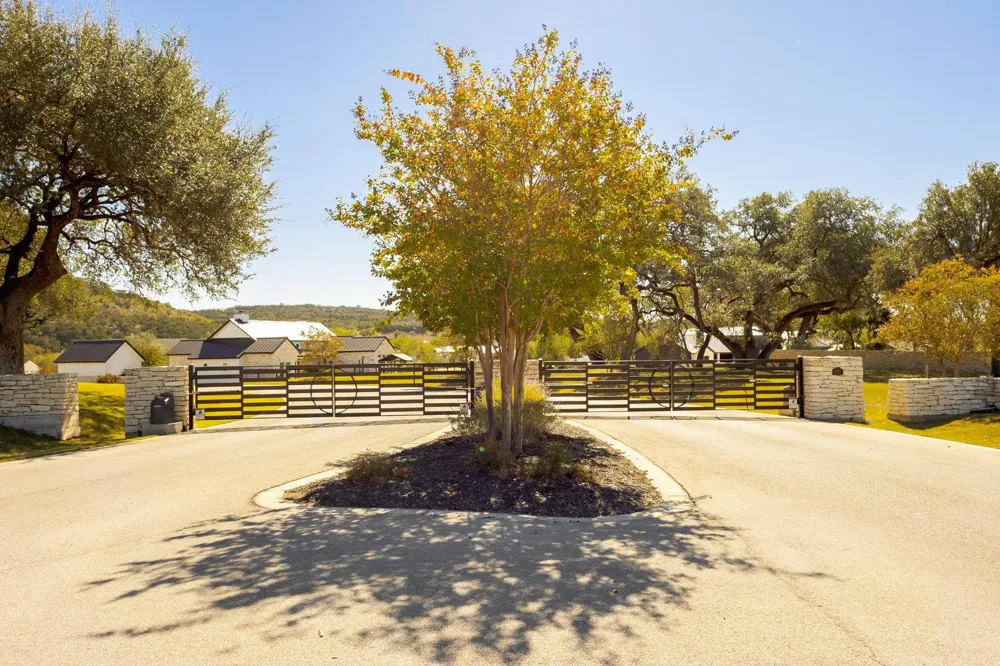 817 Bingham Lane Canyon Lake, TX 78132