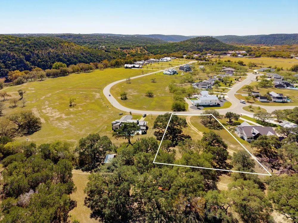 817 Bingham Lane Canyon Lake, TX 78132