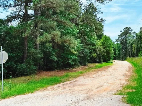 417 Sir Robert Burns Drive