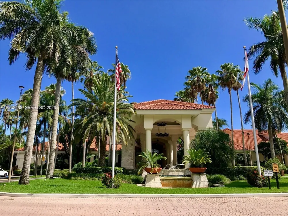 5758 NW 97th Pl Doral, FL 33178