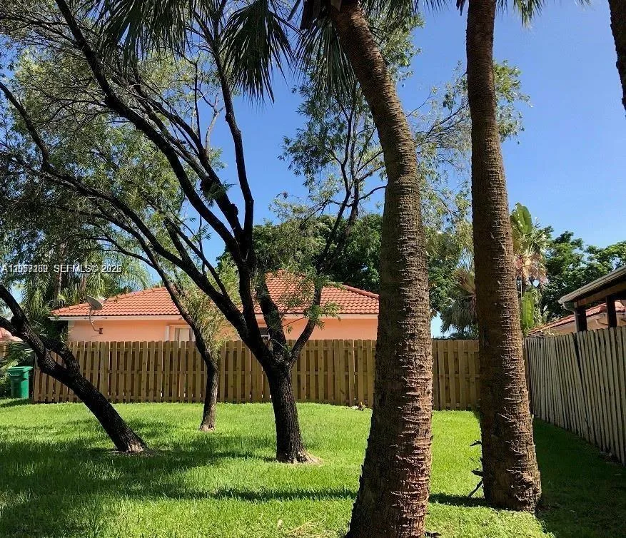 5758 NW 97th Pl Doral, FL 33178