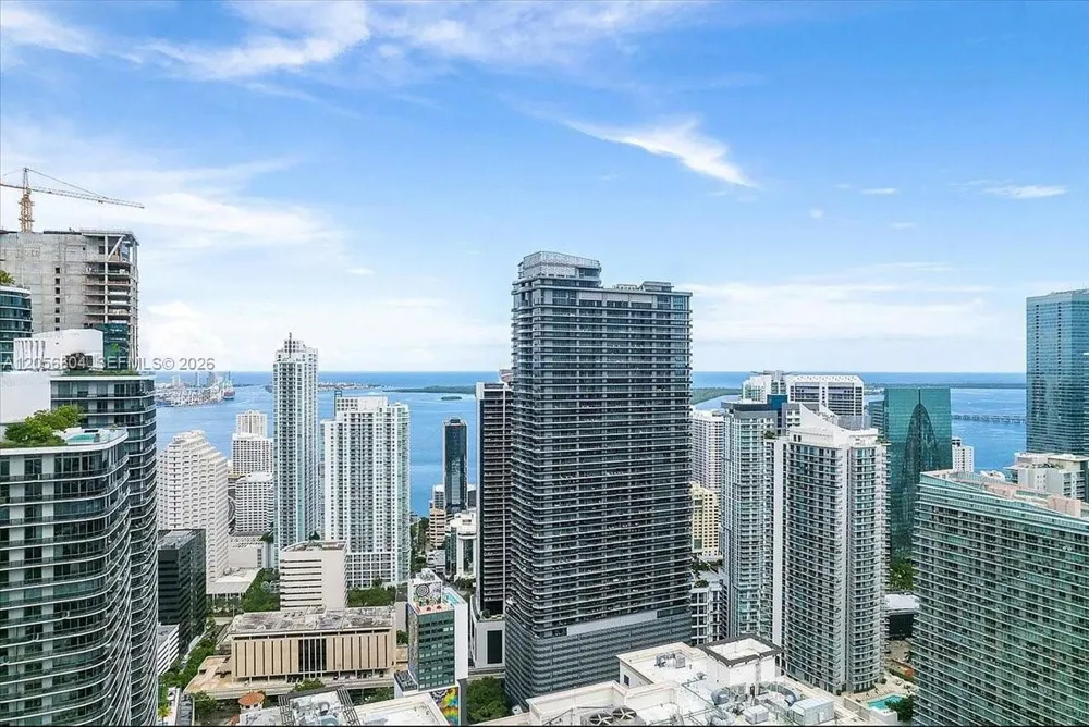 1000 Brickell Plz #3211 Miami, FL 33131