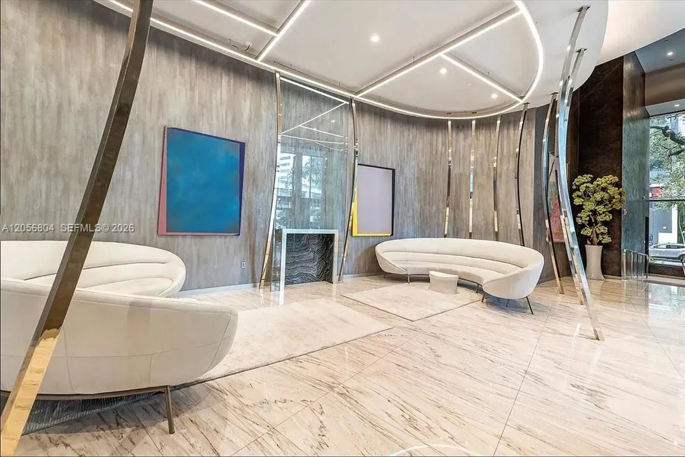 1000 Brickell Plz #3211 Miami, FL 33131