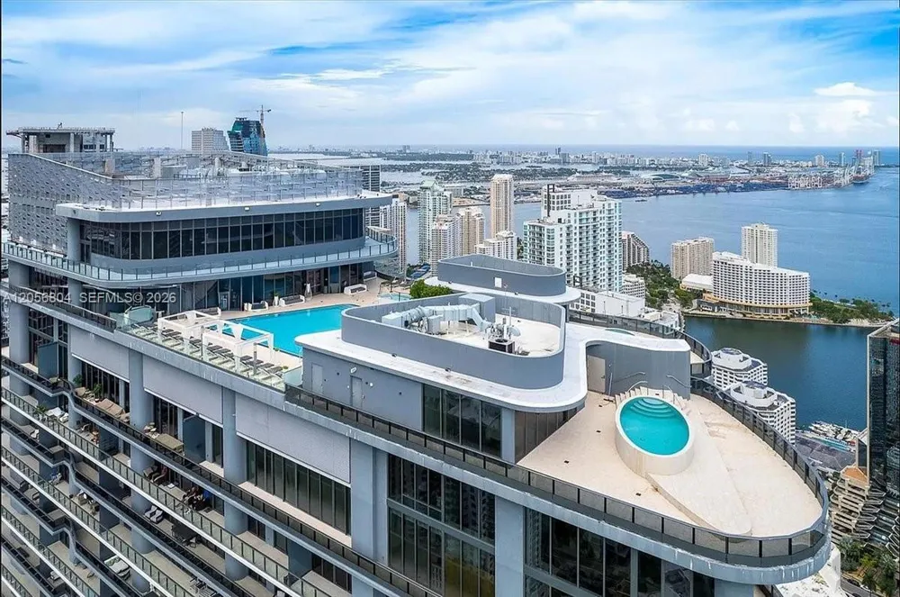 1000 Brickell Plz #3211 Miami, FL 33131