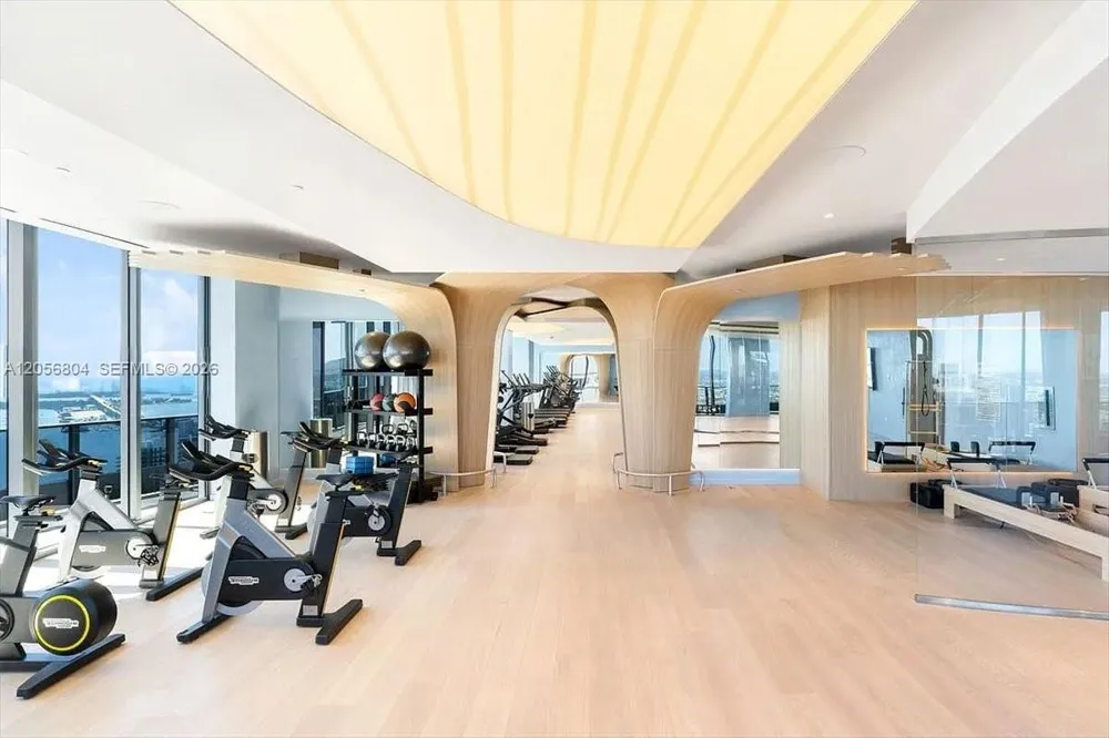 1000 Brickell Plz #3211 Miami, FL 33131