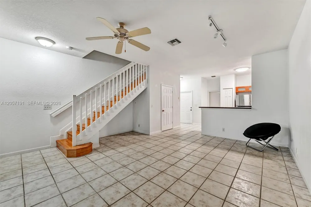 3897 Tree Top Dr Weston, FL 33332