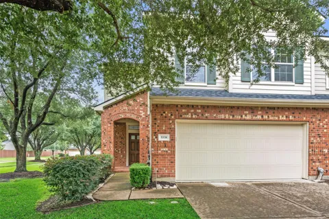 5338 Summit Hollow Drive