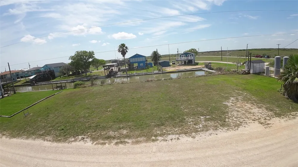30 Private Road 642 Matagorda, TX 77457
