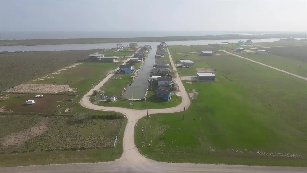 30 Private Road 642 Matagorda, TX 77457