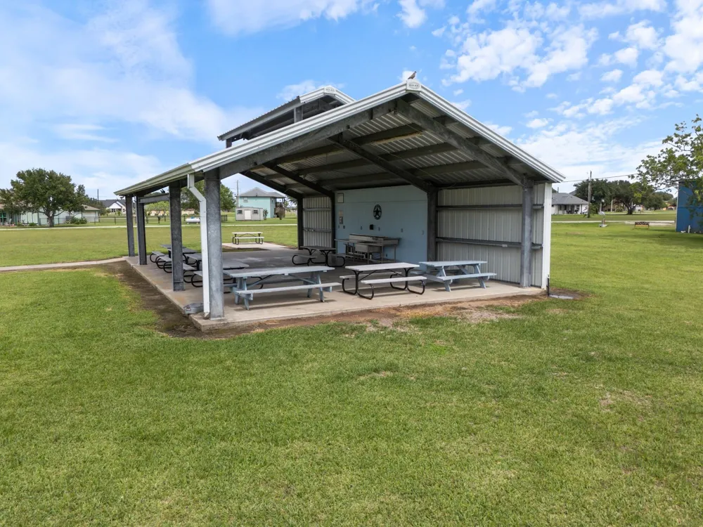 14 Calumet Drive Palacios, TX 77465