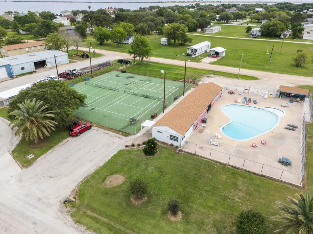 14 Calumet Drive Palacios, TX 77465