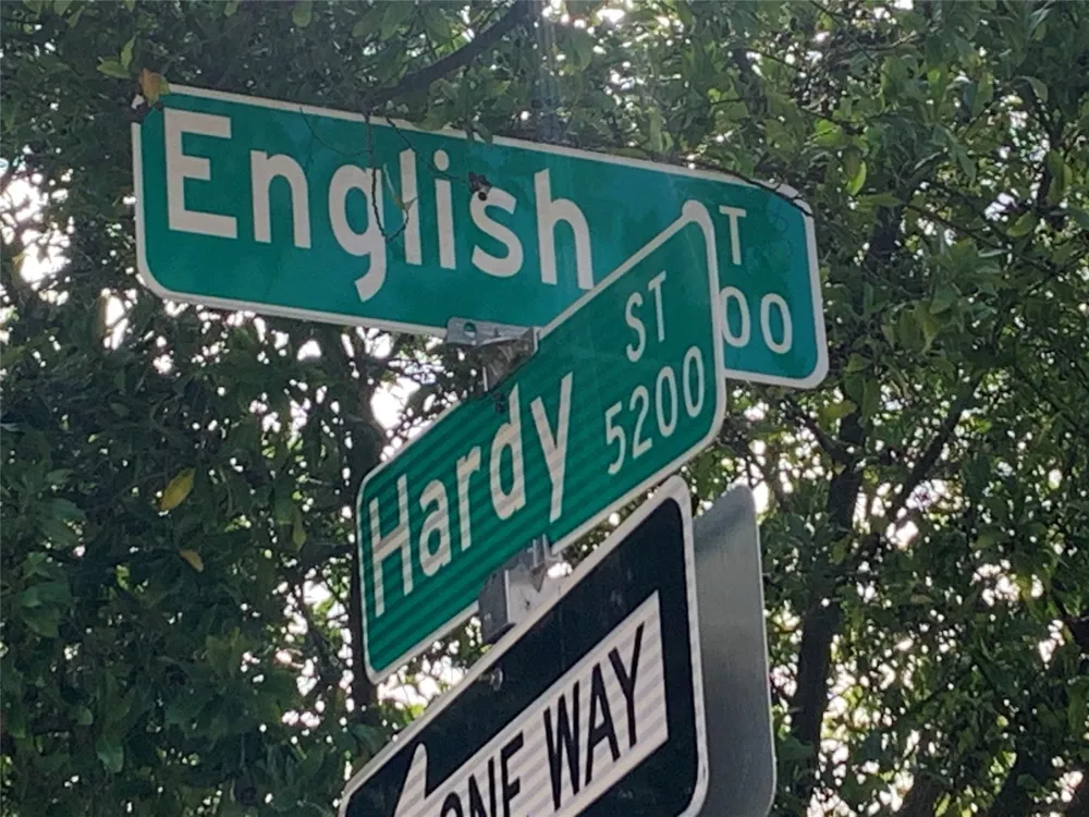 5215 Hardy Street Houston, TX 77009