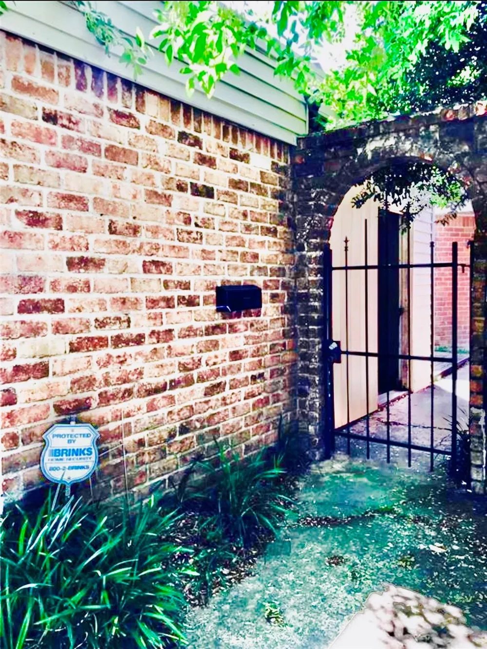 5329 Lost Forest Dr Drive #5329 Houston, TX 77092