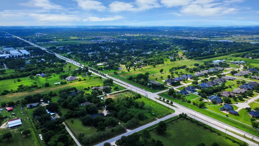 16618 County Road 831 Pearland, TX 77584