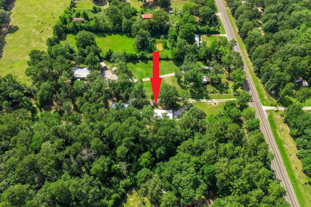 10792 Hwy 156 Coldspring, TX 77331