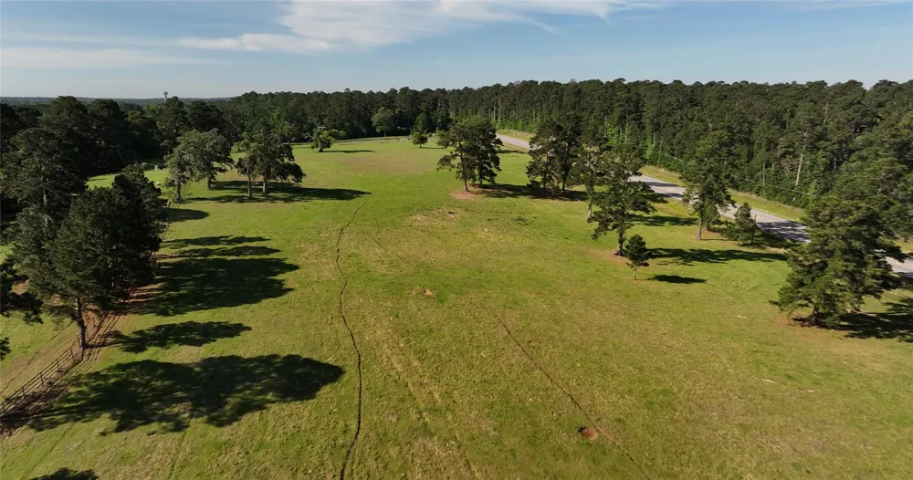 22720 Fm-2854 Montgomery, TX 77316