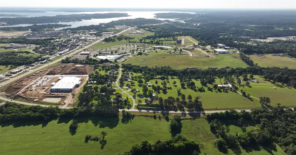 22720 Fm-2854 Montgomery, TX 77316