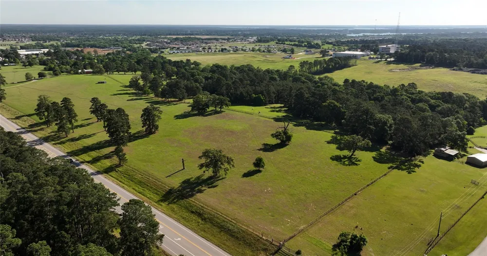 22720 Fm-2854 Montgomery, TX 77316