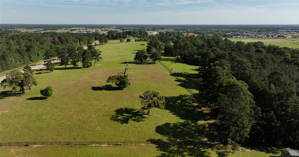 22720 Fm-2854 Montgomery, TX 77316