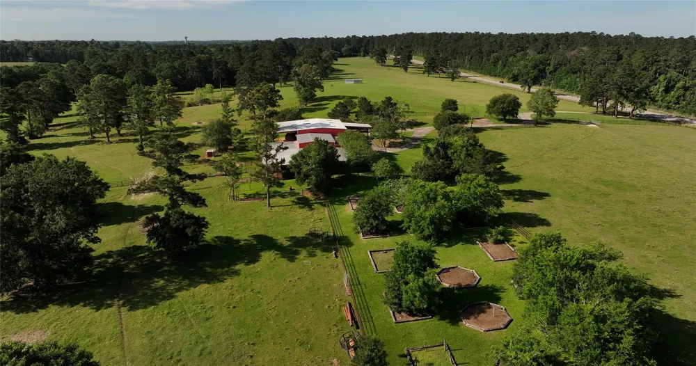 22720 Fm-2854 Montgomery, TX 77316