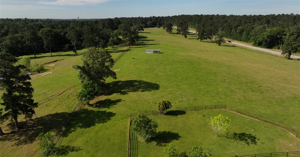 22720 Fm-2854 Montgomery, TX 77316