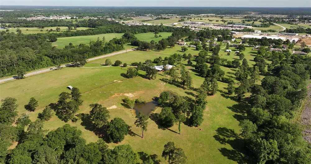 22720 Fm-2854 Montgomery, TX 77316