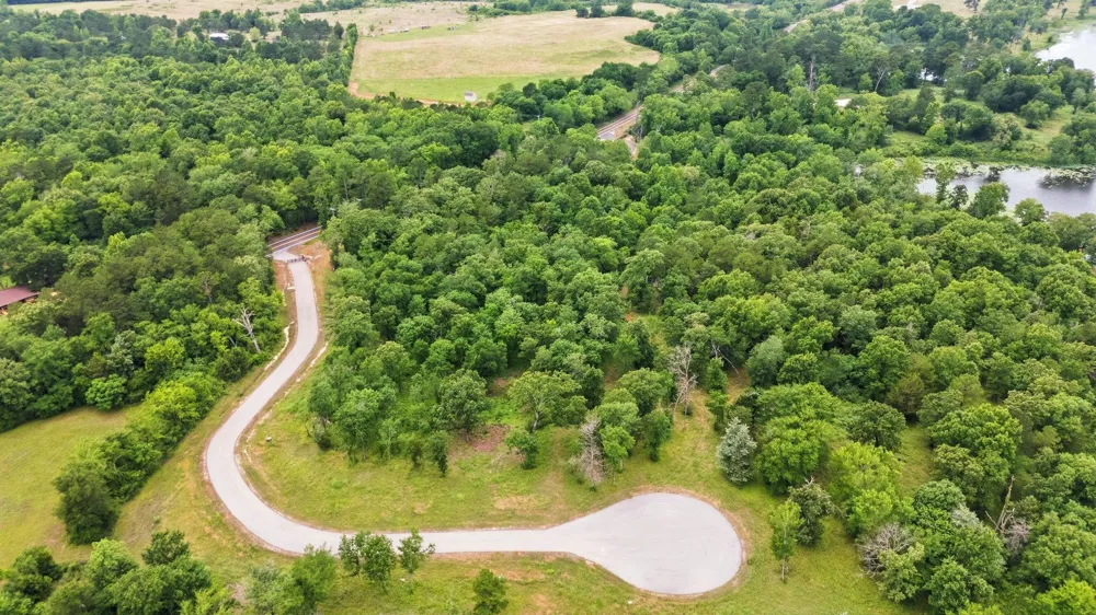 Private Road 5150 Palestine, TX 75801