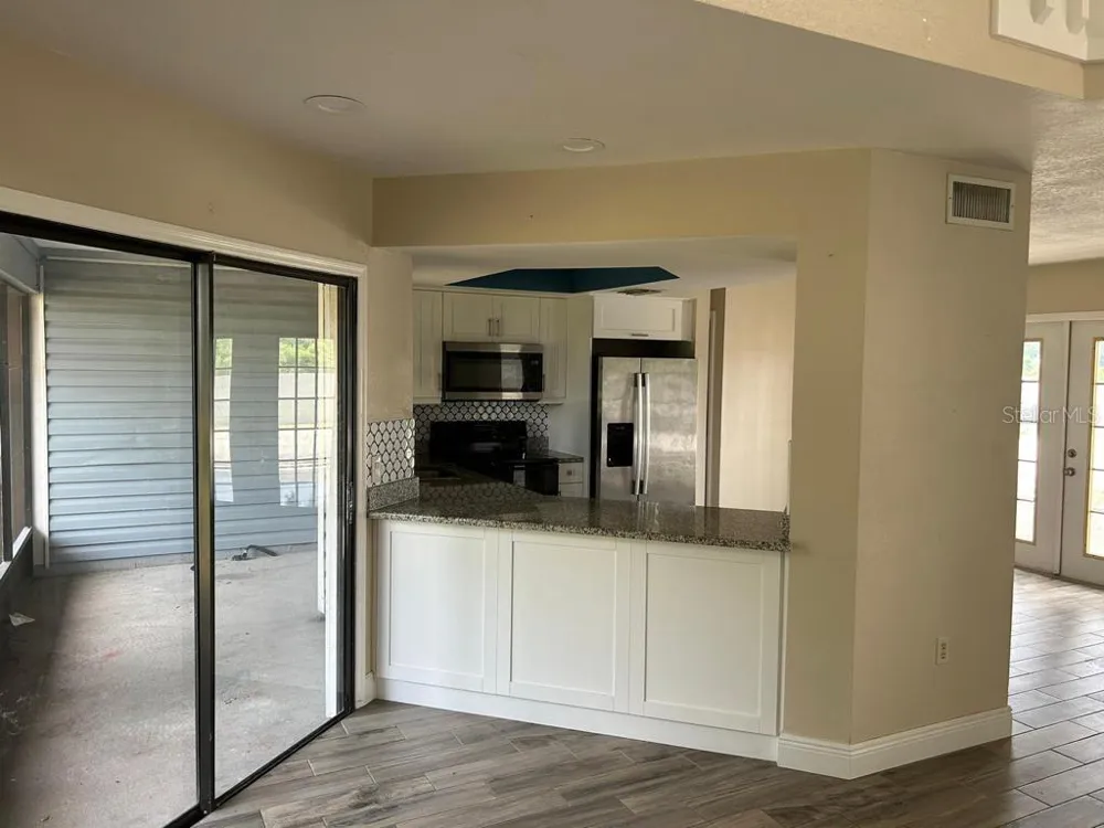 222 CARPENTERS WAY #6 Lakeland, FL 33805
