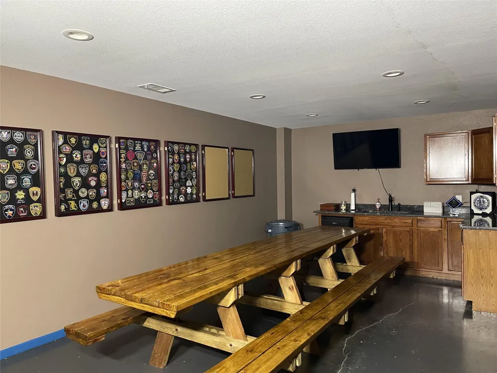 424 State Highway 75 S Fairfield, TX 75840