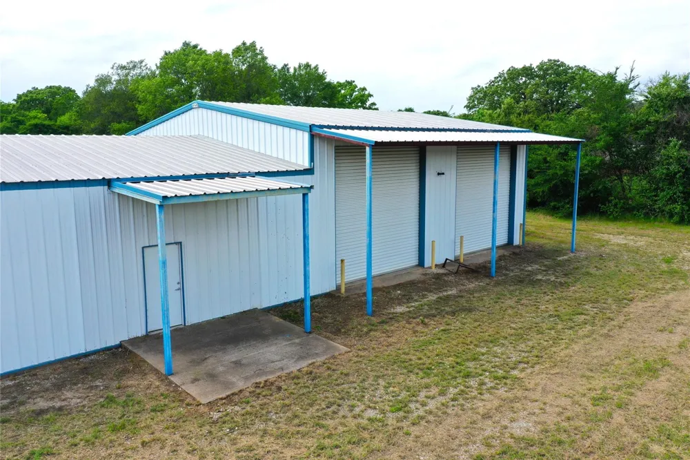 424 State Highway 75 S Fairfield, TX 75840