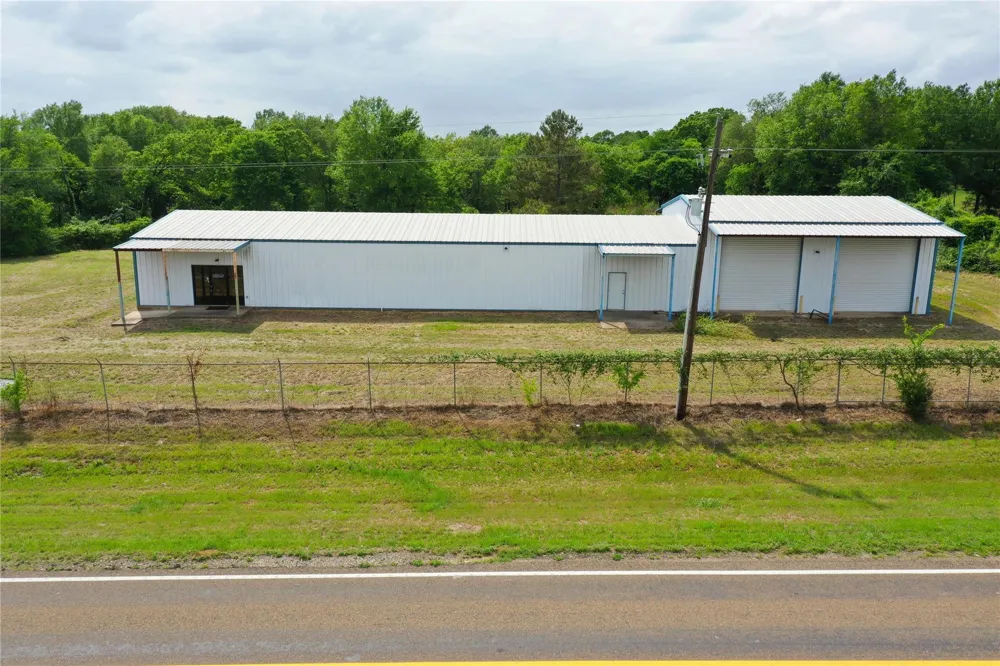 424 State Highway 75 S Fairfield, TX 75840