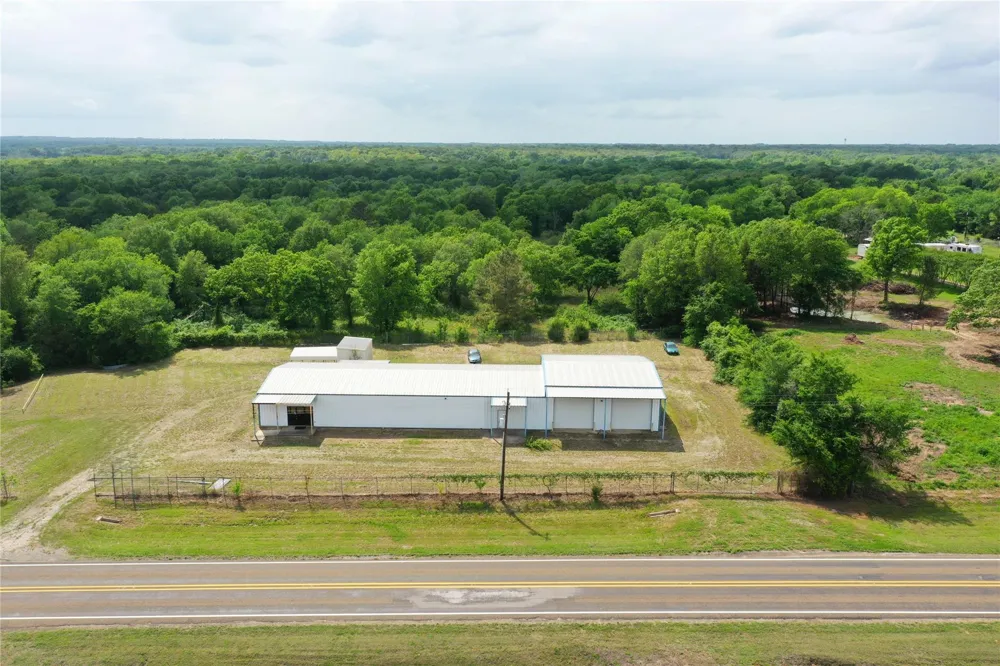 424 State Highway 75 S Fairfield, TX 75840