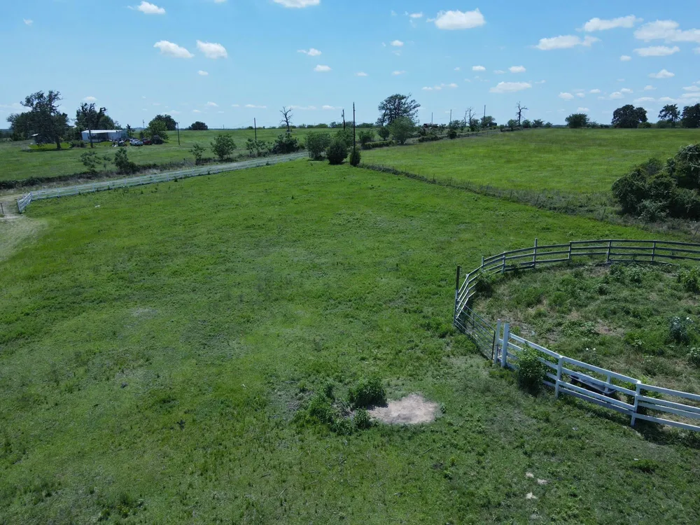 7117 Pr 3155 Buffalo, TX 75831
