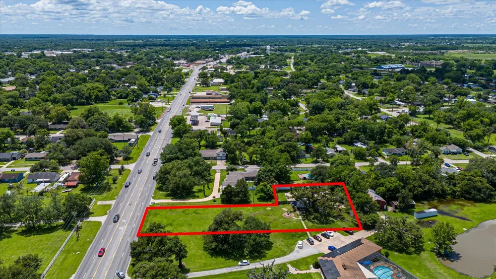 1 E E Brazos Avenue West Columbia, TX 77486