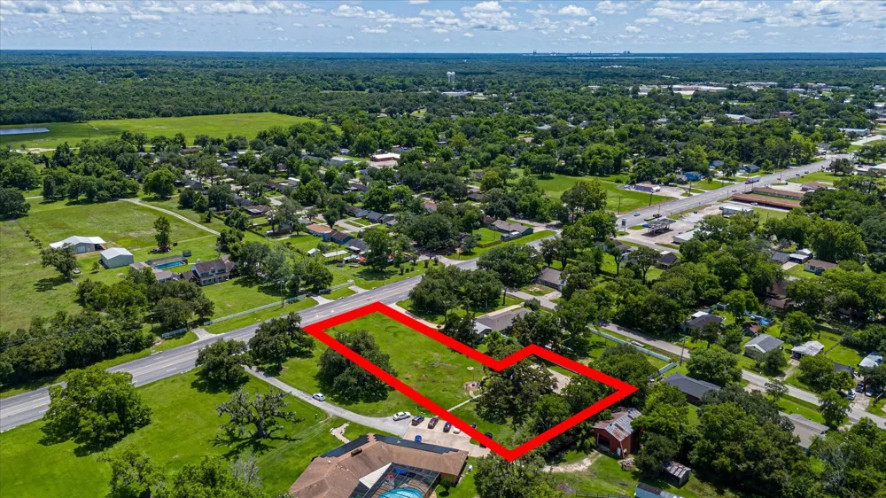 1 E E Brazos Avenue West Columbia, TX 77486