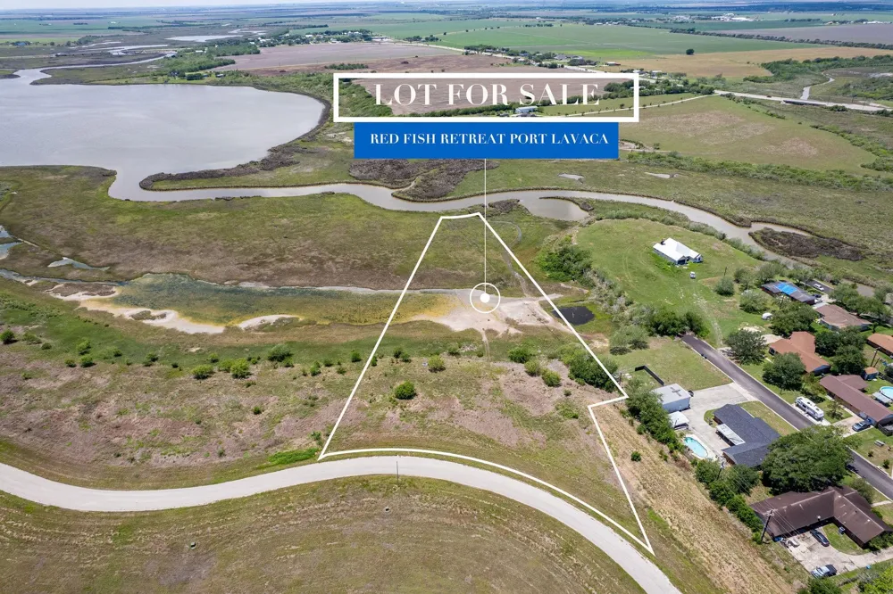 1 Redfish Retreat Drive Port Lavaca, TX 77979