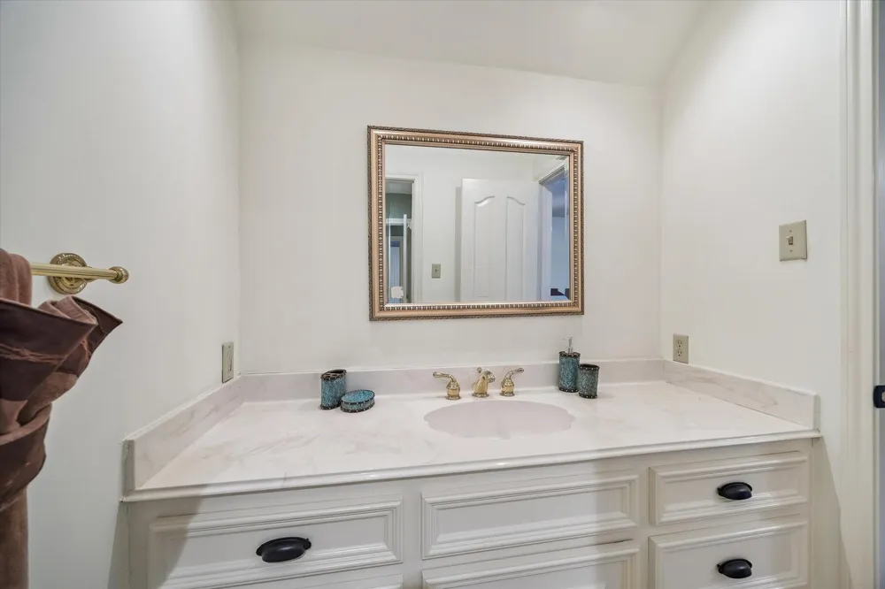 4425 Glenwood Drive Richmond, TX 77406