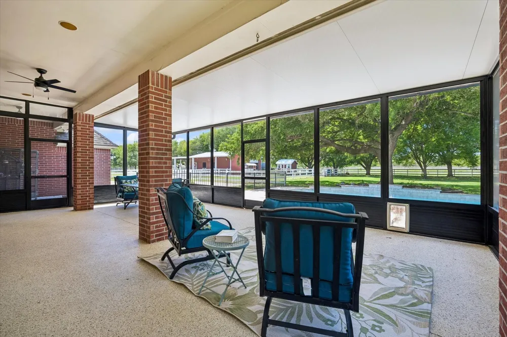 4425 Glenwood Drive Richmond, TX 77406