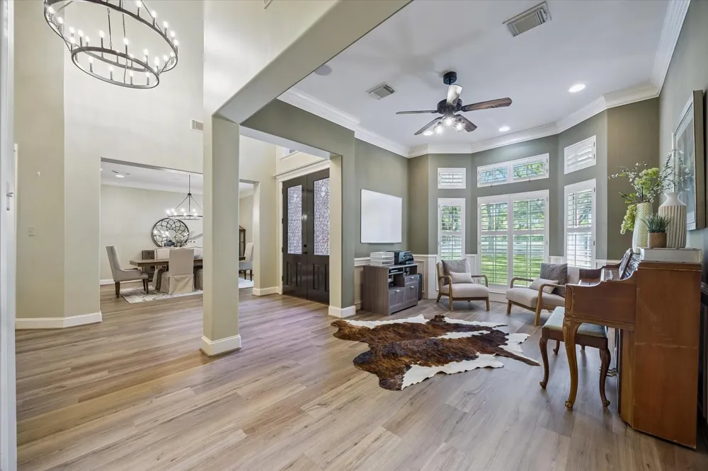 4425 Glenwood Drive Richmond, TX 77406