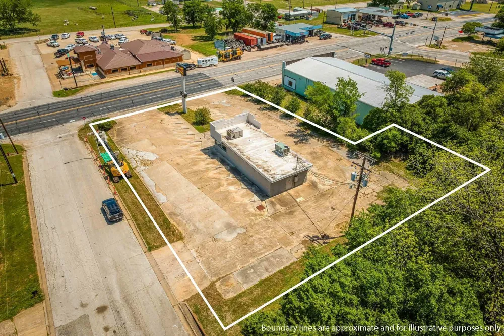 310 State Highway 36 S Caldwell, TX 77836