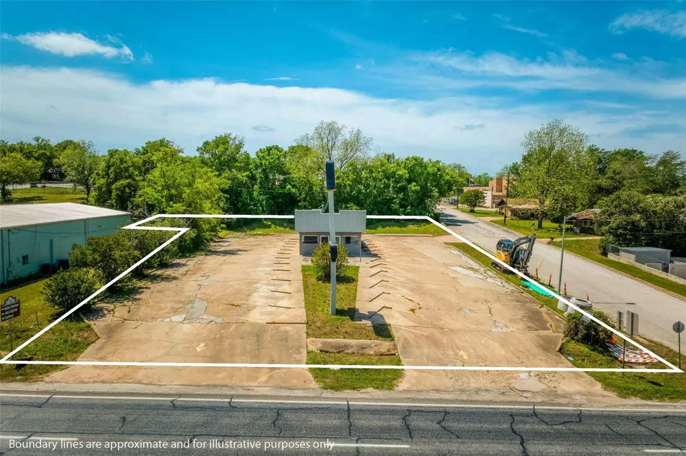 310 State Highway 36 S Caldwell, TX 77836